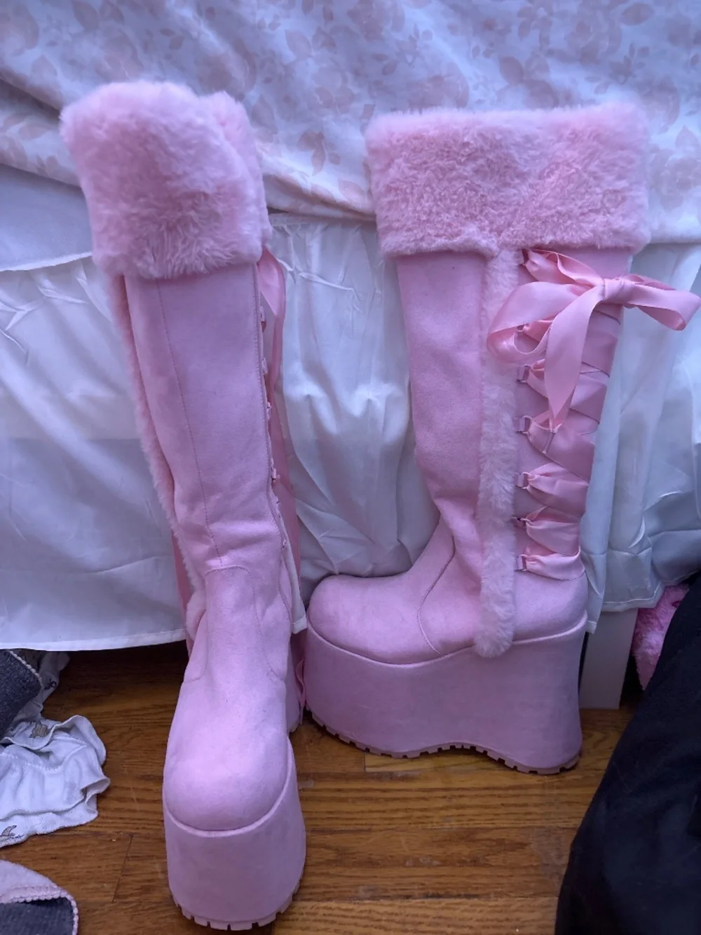 Sugar thrills boots